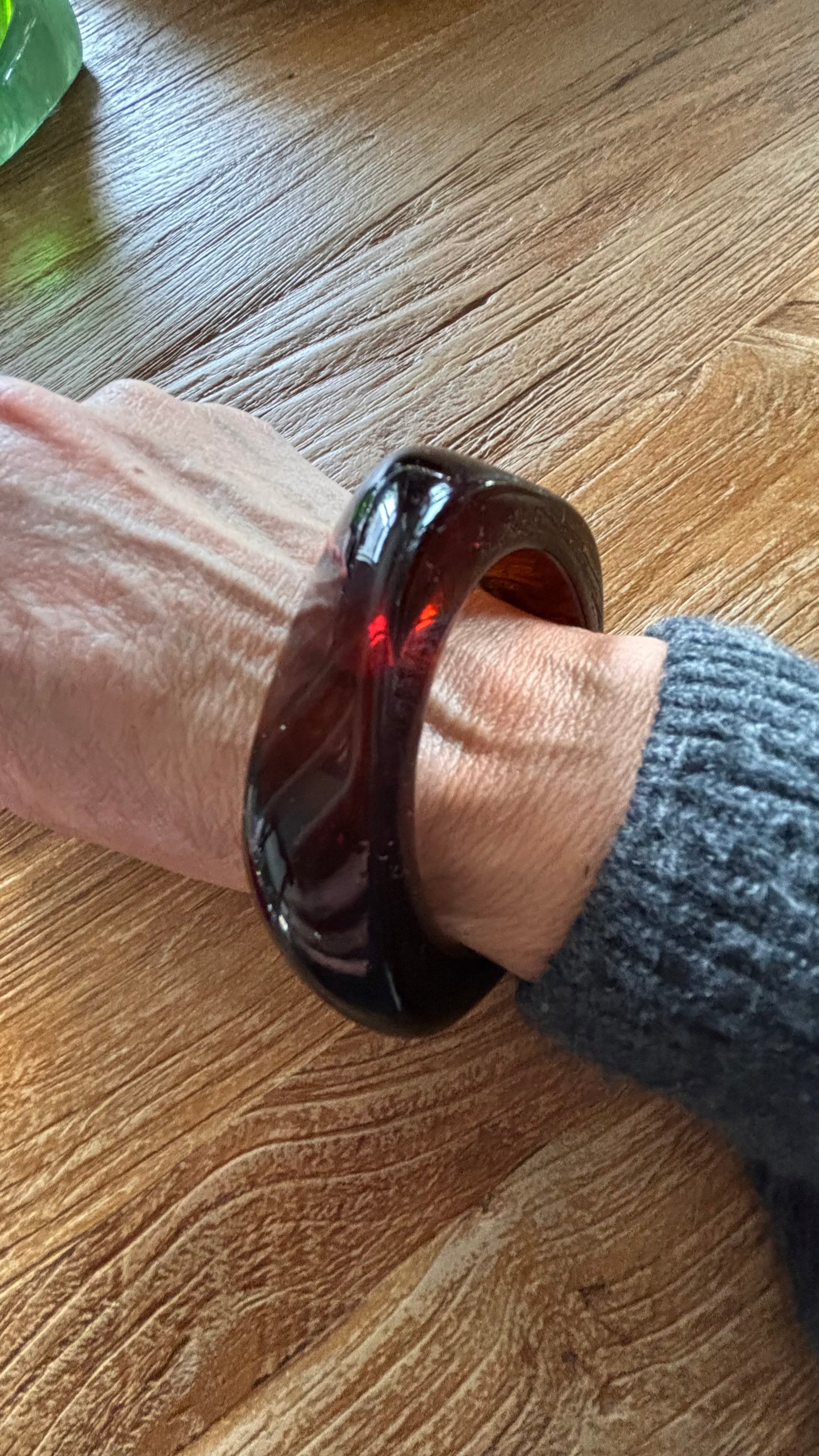 Bruine resin armband