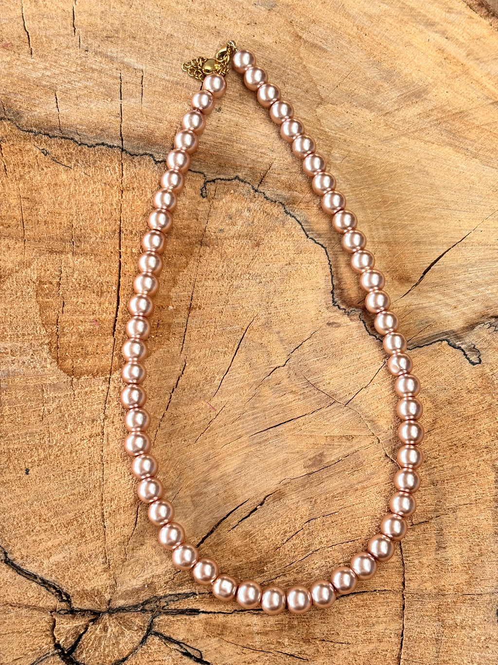 Kort parelsnoer taupe brown