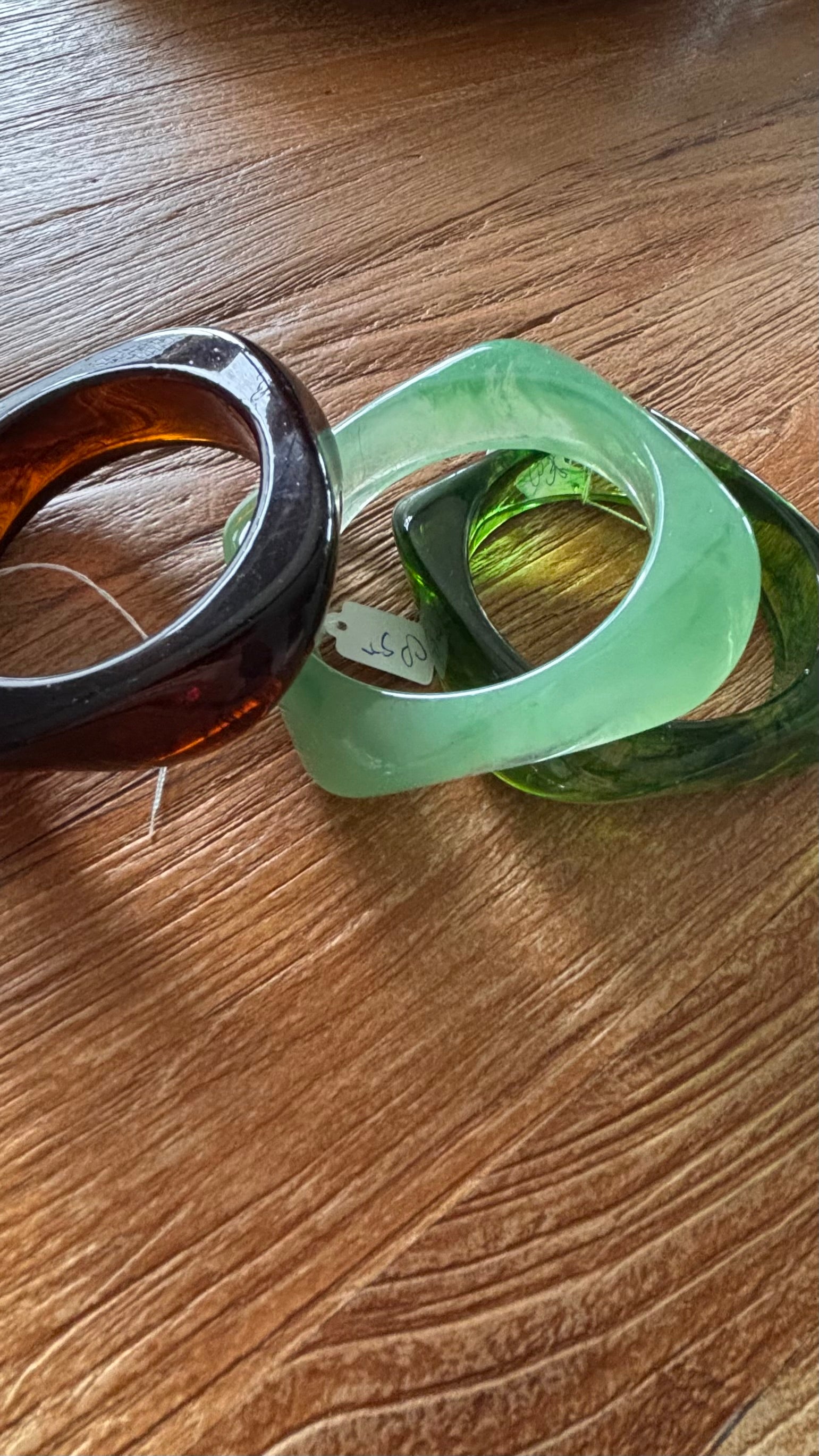 Resin green bangle