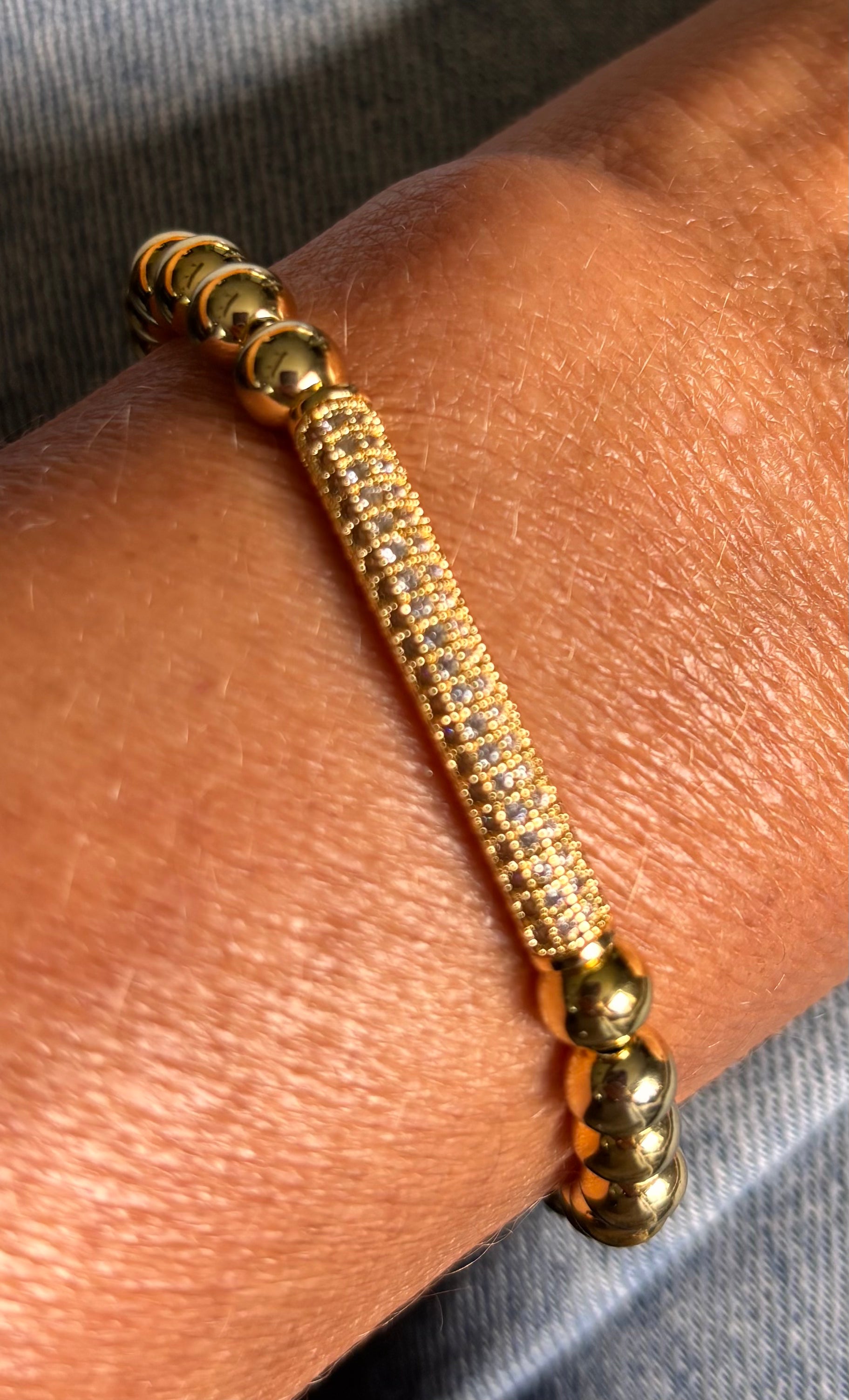 Acryl gold 6mm armband