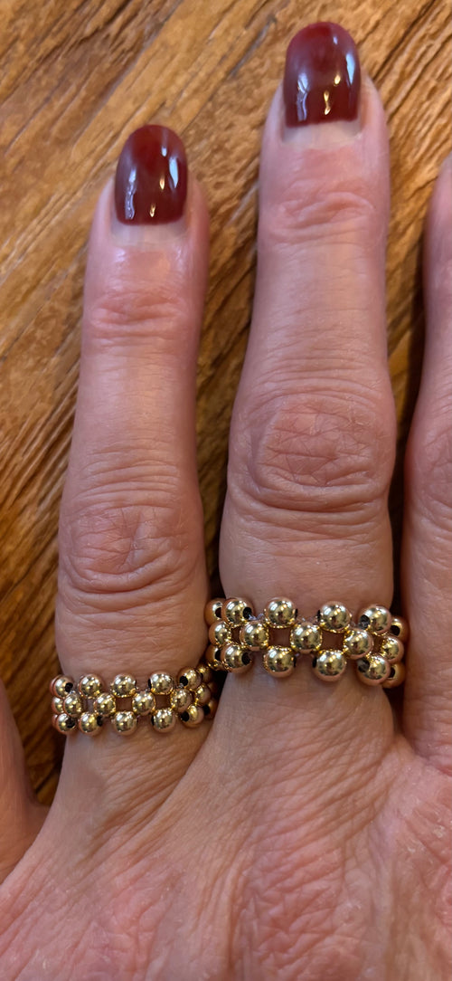 3rij stretch ring in 3mm kralen