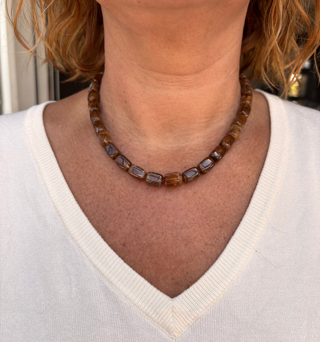 Trendy ketting mokka