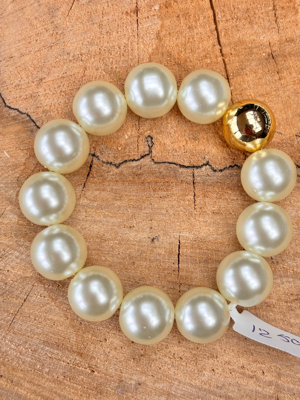 Kort parelsnoer met acryl goudkraal 14mm