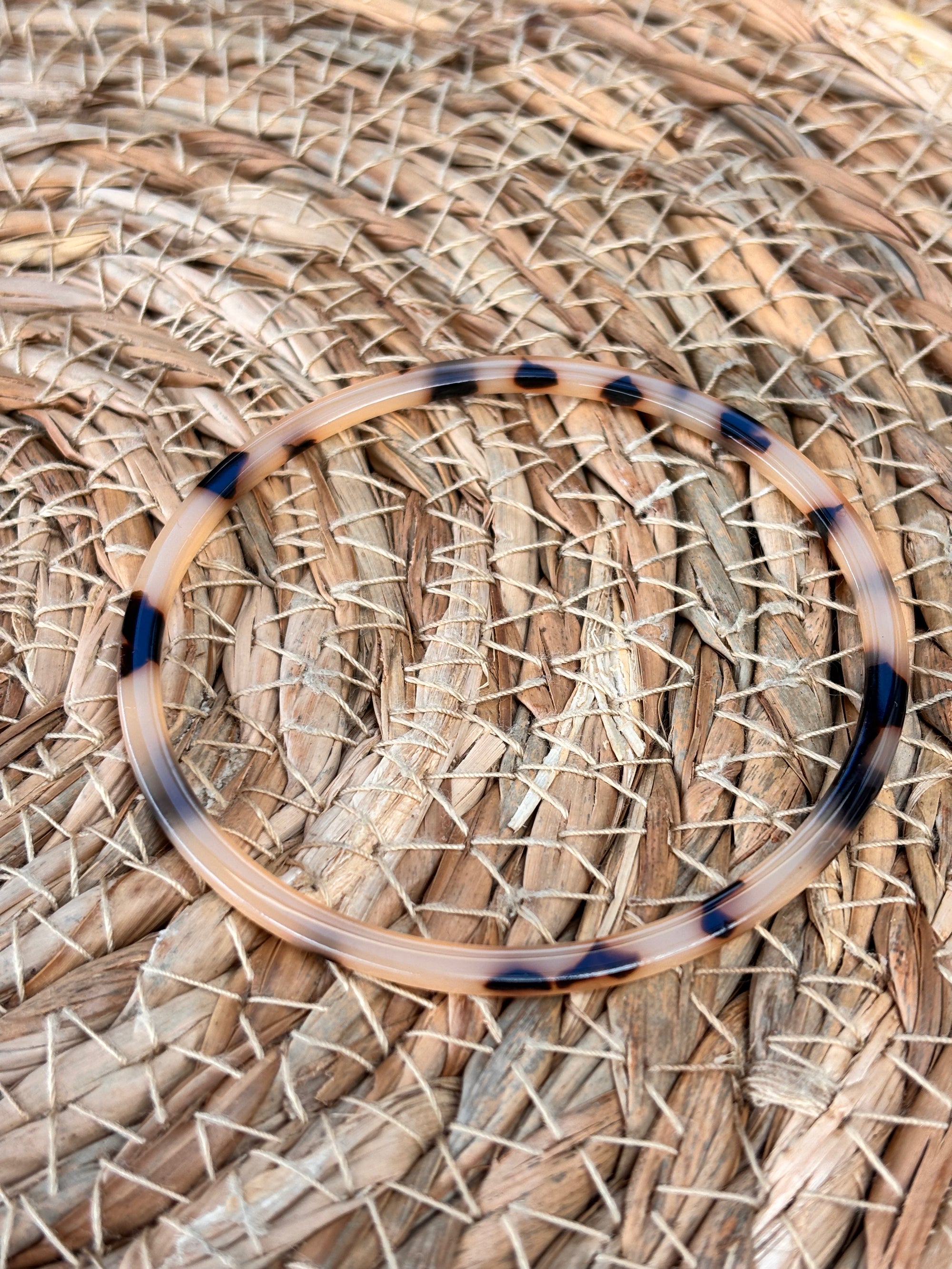 Trendy resin armband panterprint