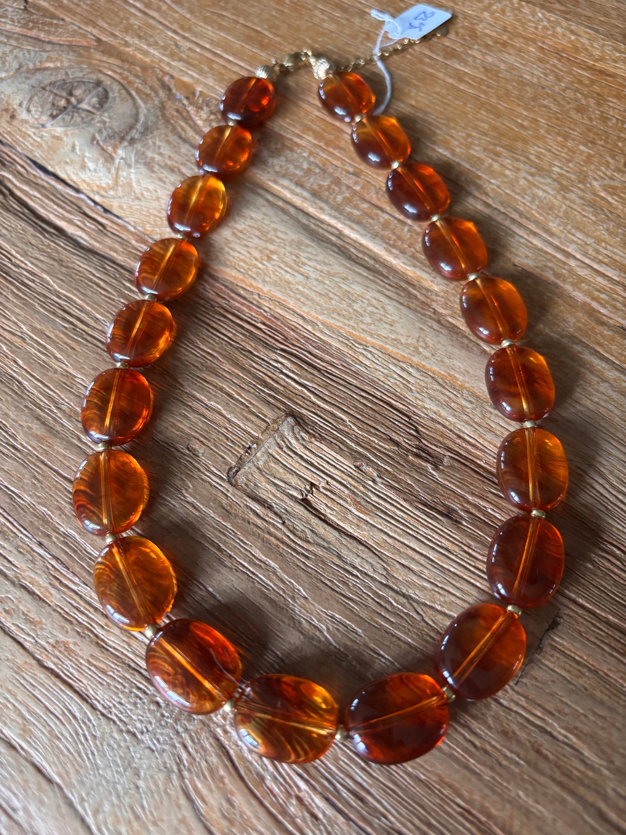 Ketting amberkleur